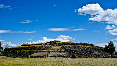 Cuicuilco “Lugar donde se hacen cantos y danzas”