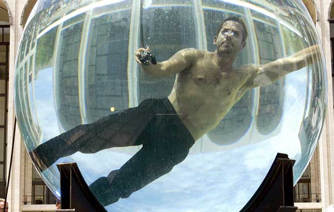 David Blaine submerged in water for 7 days
