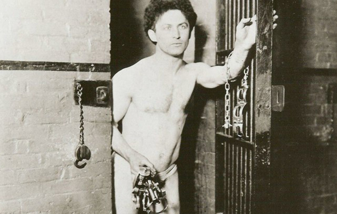 Houdini escaping from jail